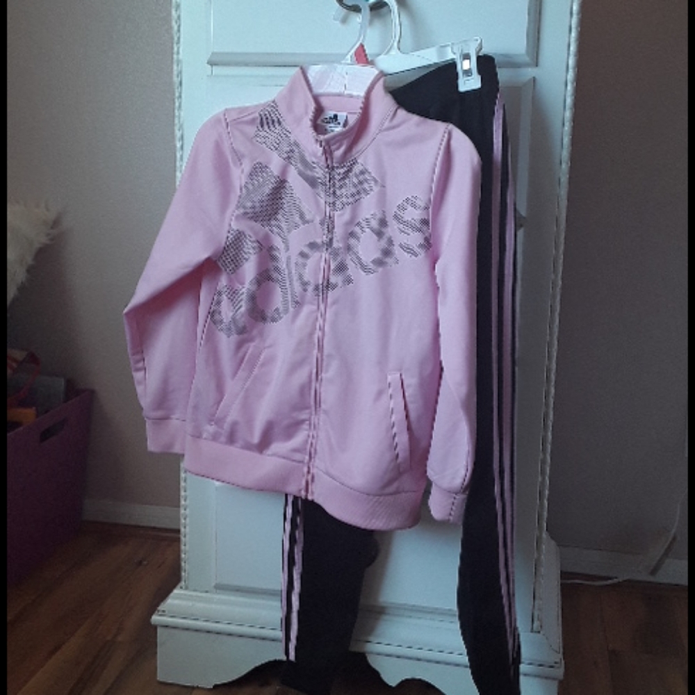 COPY - Adidas sweatsuit